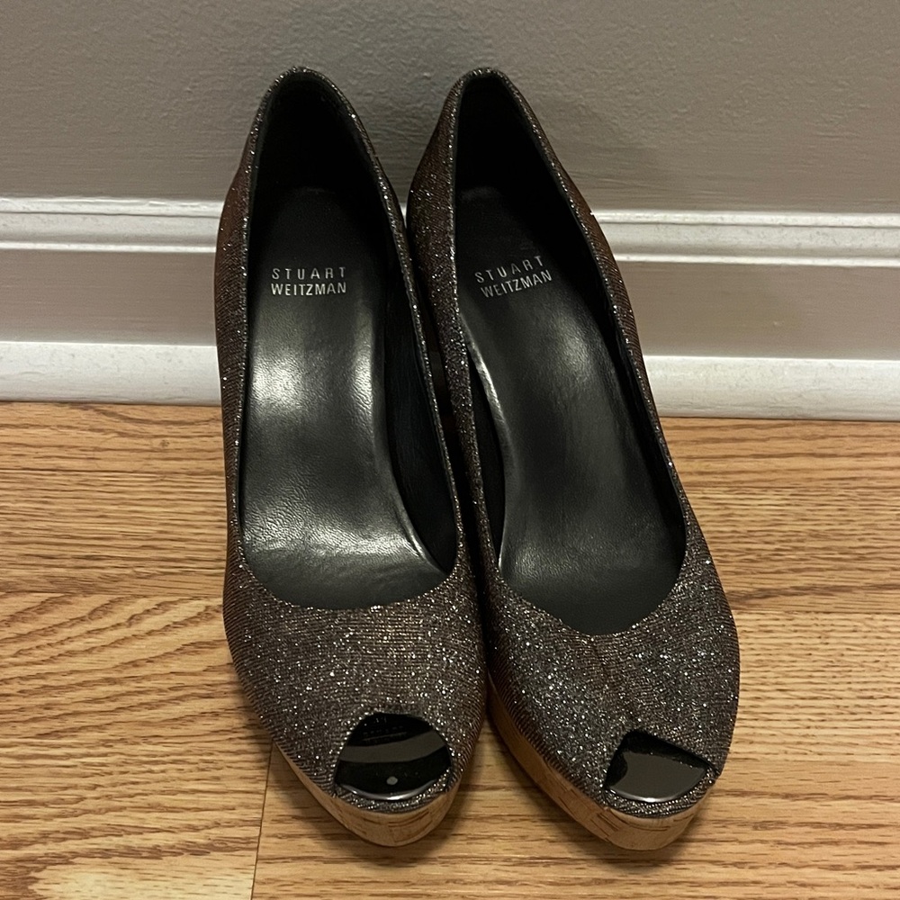 Stuart Weitzman Anna Corkswoon Glitter Peep Toe Wedges Size 8